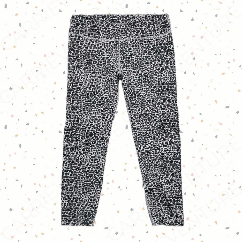 Outdoor Voices Snow Leopard Print Flex Athletic Leggings Workout Sporty Size XL